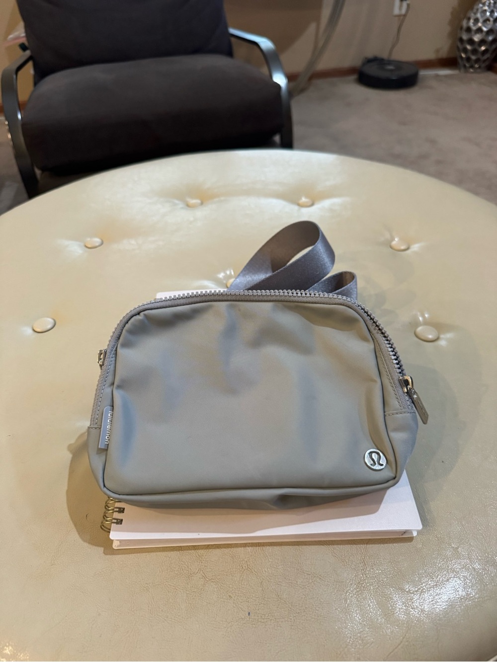 Lululemon Everywhere Belt Bag